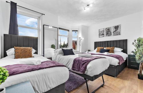 Spacious 3 beds home Close to Southampton GENERAL HOSPITAL - sleep 9 - Free Parking - Pool table - 2 Large TVs - Foto 44