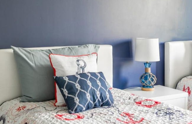 Luxury 3BR 2 5BA Townhome Private HOT TUB GYM BBQ Sauna - Foto 37