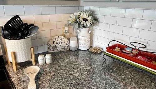 Beechside Breeze Luxury Condo with Pool Hot tub - Foto 3