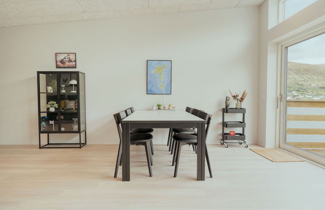 Luxurious Waterfront Retreat | Spectacular Views - Foto 13