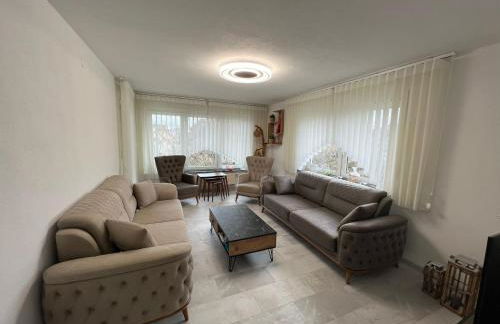 3 Zimmer OG Wohnung in Erbach - Foto 1