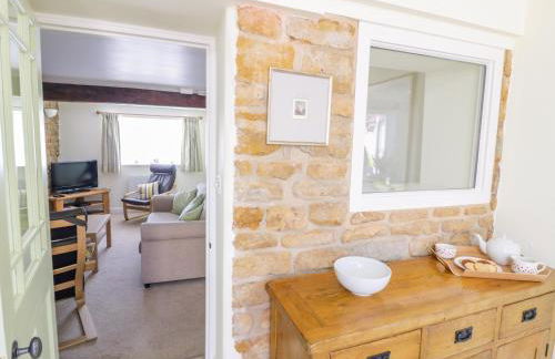 Treacle Cottage - Photo 14