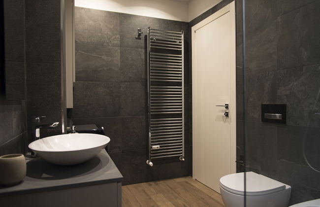 2 Bedrooms Flat with Parking near Metro Stop - Foto 28