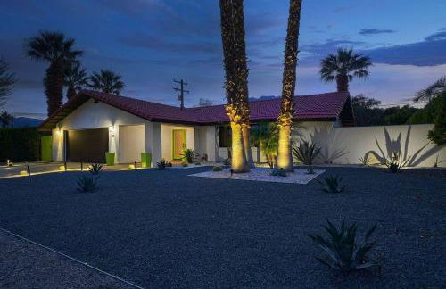 Pineapple Splash! Complete Privacy! Salt Pool! - Photo 29