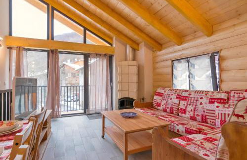 Charming Chalet 3 étoiles - 10 pers - Foto 1