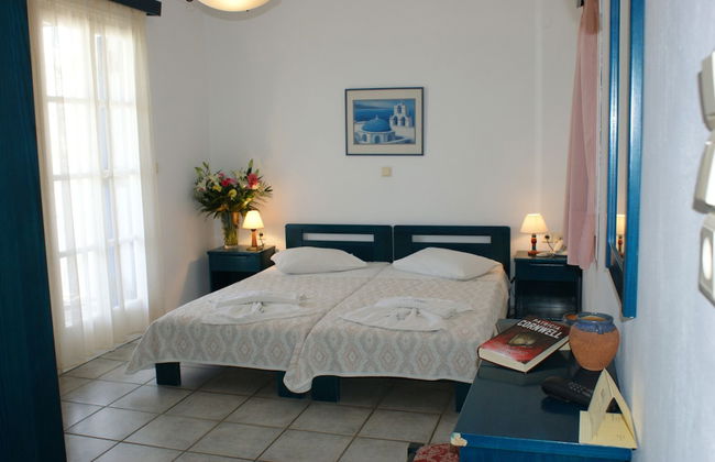 Alkyoni Beach Hotel - Photo 11