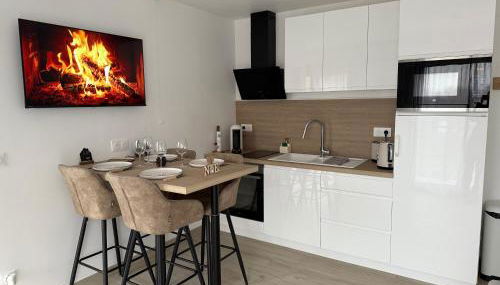 Le Balcon petit extérieur Idéal familles & couples à 10 min Disneyland Paris avec lit Queen size & parking privé - Foto 5