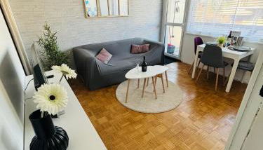 F2 lumineux 40 m2 Face aux thermes de Thonon. - Foto 1