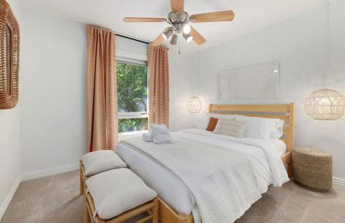 Noble Nest 5 Min to Downtown and U of A - Photo 5