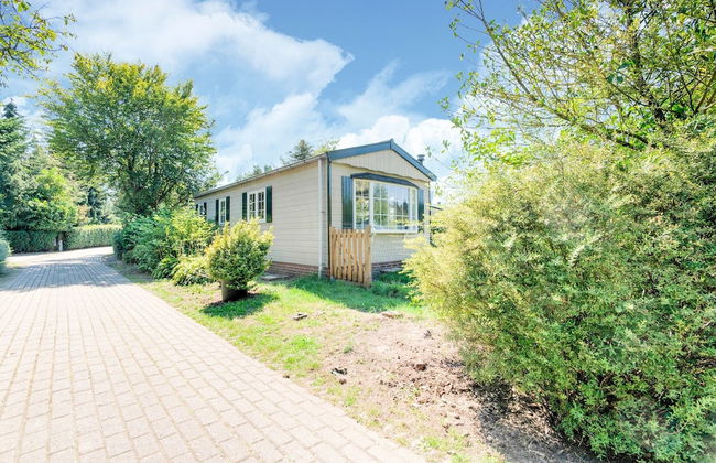 Chalet in Stegeren Near Hiking Trails - Photo 24