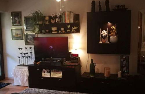 Apartment in Neusäß with Barbecue and Wifi - Foto 1