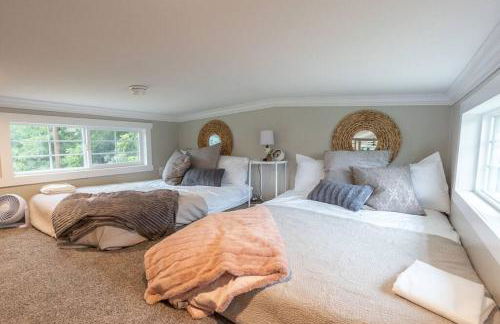 Pet friendly Tiny House Rental with new Access to Guadalupe River NBTX - Photo 12