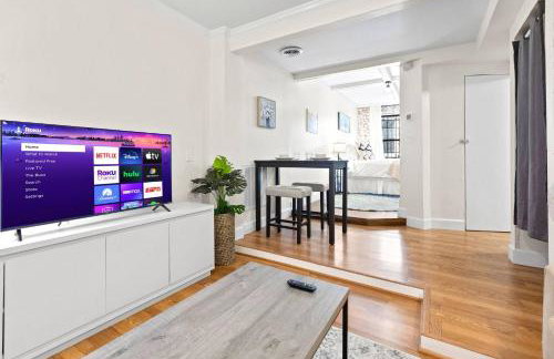 Great Location *Near UAB & Hospitals - Apartment - Photo 1