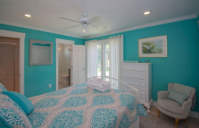 5 Bed Sleeps 12 With Water Views - Photo 6