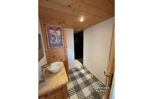 Chalet cosy proche Tramway du Mont-Blanc et centre - Foto 16