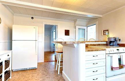 Driftwood Cottage by Bayley Vacation Rentals - Foto 20