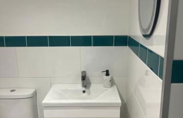 3 bed flat 10 mins to Alton Towers Sleeps 6-8 people - Foto 20