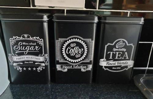 A home away from home with a big welcome - Photo 2