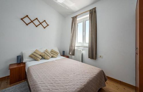 3 Bedroom Beautiful Home In Pavicini - Foto 15