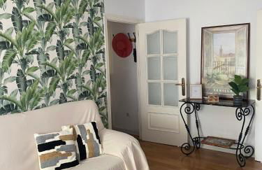 Acogedor apartamento en pleno corazón de Triana - Foto 3