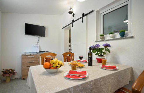 Cozy Home In Breznicki Hum - Foto 5
