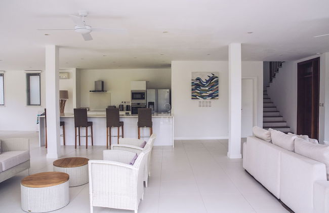 West Island by Horizon Holidays - Photo 5