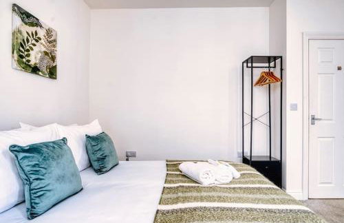 Stunning 2 Bed by the City Centre & Bute Park - Foto 25