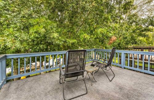 Quiet Lake Conroe Townhome with Water-View Deck - Photo 12