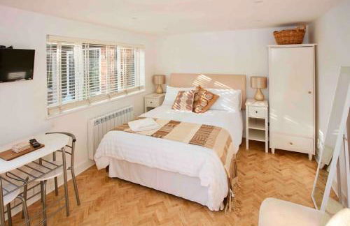Charming studio suite minimum 2 night stay - Foto 6