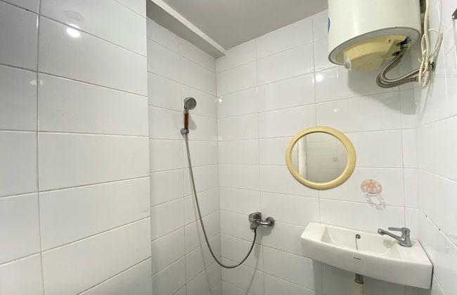 Spacious Studio Room At Gateway Ahmad Yani Cicadas Apartment - Photo 11