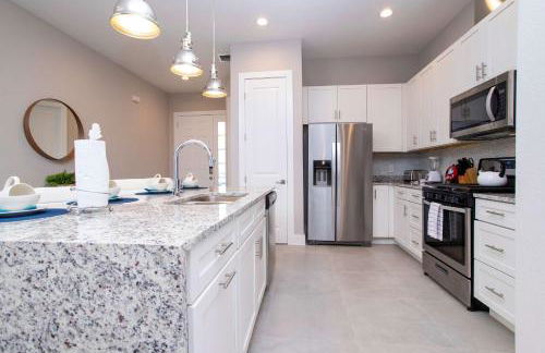 Gorgeous 4 Bedroom Family Friendly Close to Disney 7573 - Foto 21