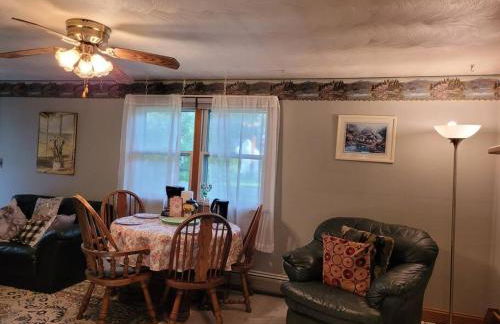 Lake Congamond Suffield House - Foto 33