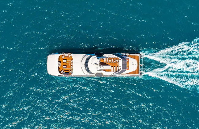 Whitsundays Islands Boat Tour - Photo 3