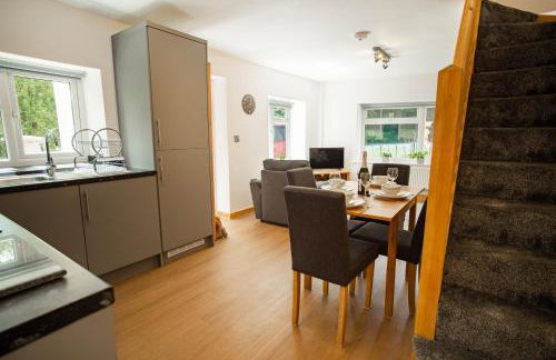 Hazeldene Cottage - Photo 8