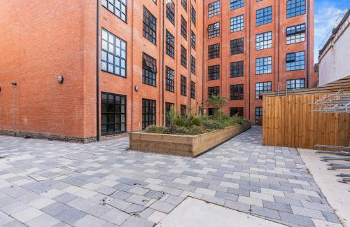 #45 2 bed Lux Fountain Lofts Digbeth - Near Blakesley Hall Museum - Sleeps 5 - "Perfect for Contractors and Families " - Foto 36