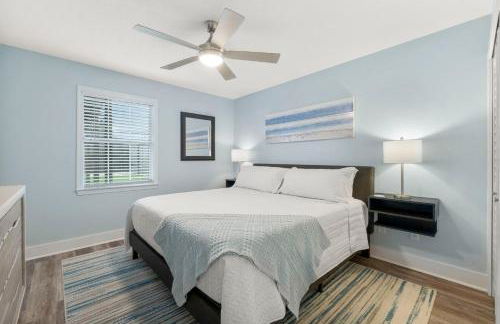 Blue & Red Neptune by Nautical Properties Vacation Rentals - Foto 47