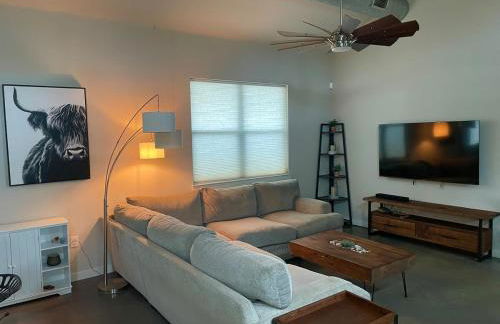 Secluded Hill Country Getaway with Spa and Sauna - Foto 13