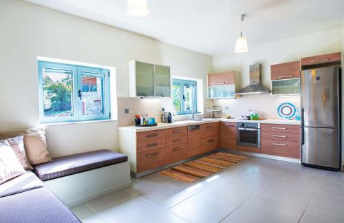 Villa Serenis - Photo 15