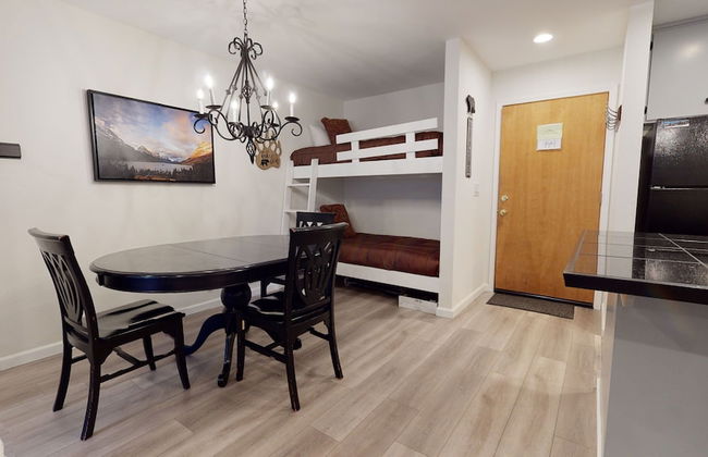 St. Anton Escape - Photo 12