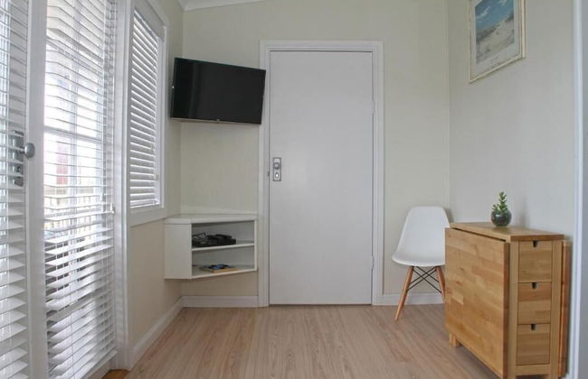Smugglers Inn Studio Apartments - Foto 14