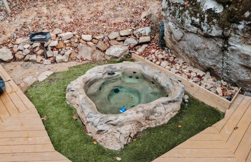 The Mighty Sycamore Treehouse at Treetop Escapes - Foto 53