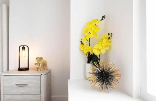 Sky-Rise Apartments - Foto 17