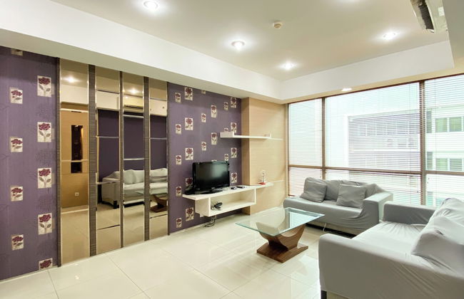 Modern Look And Comfort 2Br Kemang Village Apartment - Photo 16