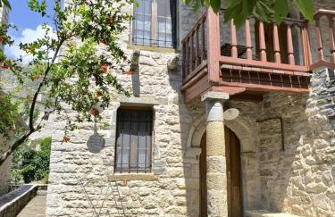 The Mountain House -mountain getaway - Photo 9