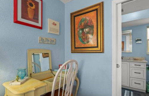 Pirates Den a 4BR Pet-Friendly Waterfront Oasis with Pool, Dock, Personal Water Boats, Fire Pit, Game Room and Bar - Foto 27