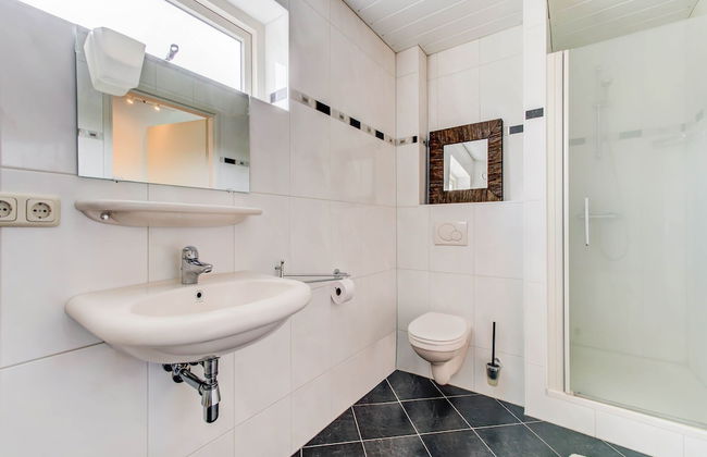 Lovely Holiday Home in Zeewolde With a Swimming Pool - Foto 23