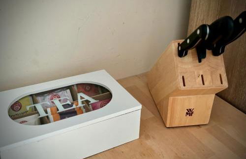 Kleine Auszeit -- inklusive Parkplatz & WiFi, Geschirrspüler, Waschmaschine & Terrasse mit Strandkorb -- Perfekt für Urlaub & Business - Foto 23