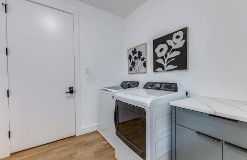 Mod Squad - Photo 39