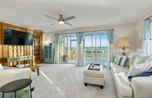 Enjoy Our Lakefront Paradise - Foto 14