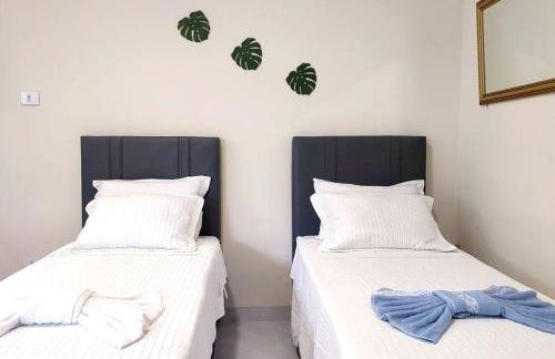 Linda Casa a 30 metros da av das Cataratas - Foto 38